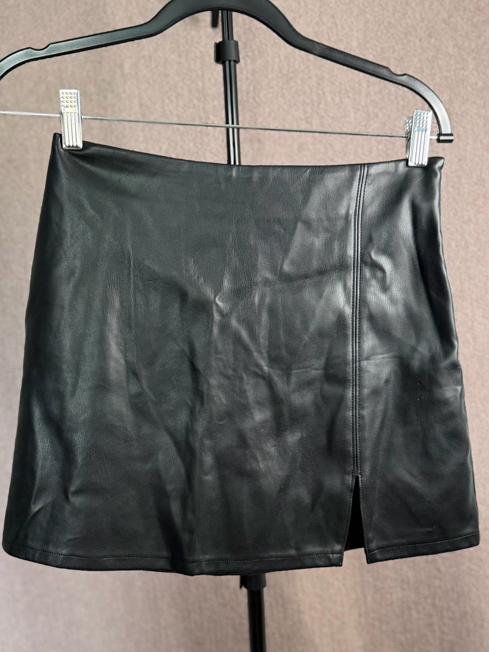 Hollister Ultra High Rise Black Faux Leather Mini Skirt S
